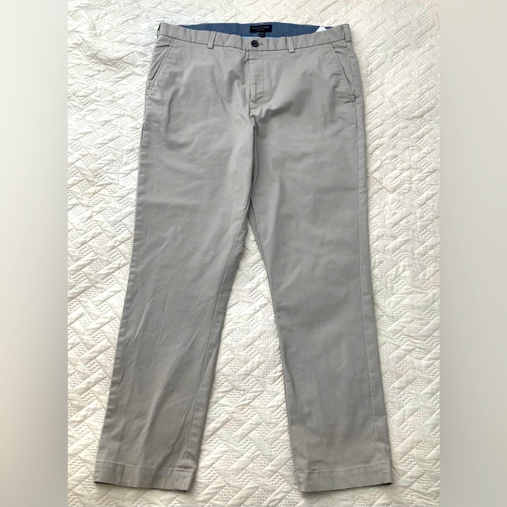 Banana Republic Aiden Chinos 38x32